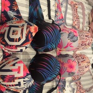 Victoria secret and Pink bras